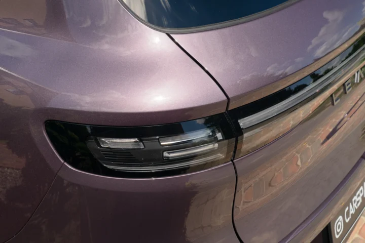 LeapMotor B10 po korekcie lakieru, oklejeniu w pakiecie Bikini oraz aplikacji 5 letniej powłoki ceramicznej.